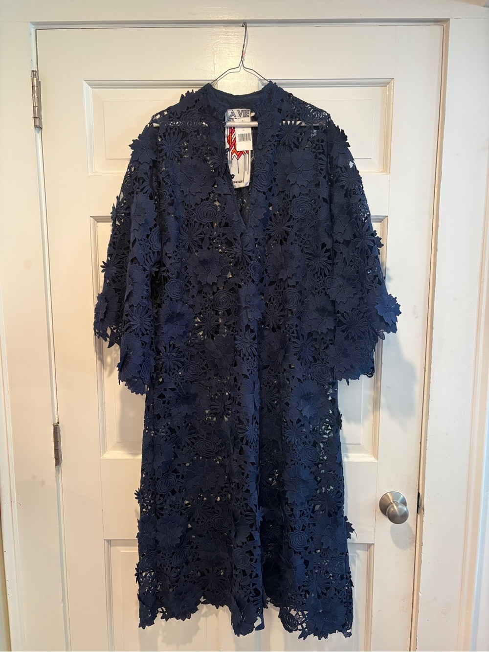 La Vie Style House Caftan Navy Lace Floral Dress